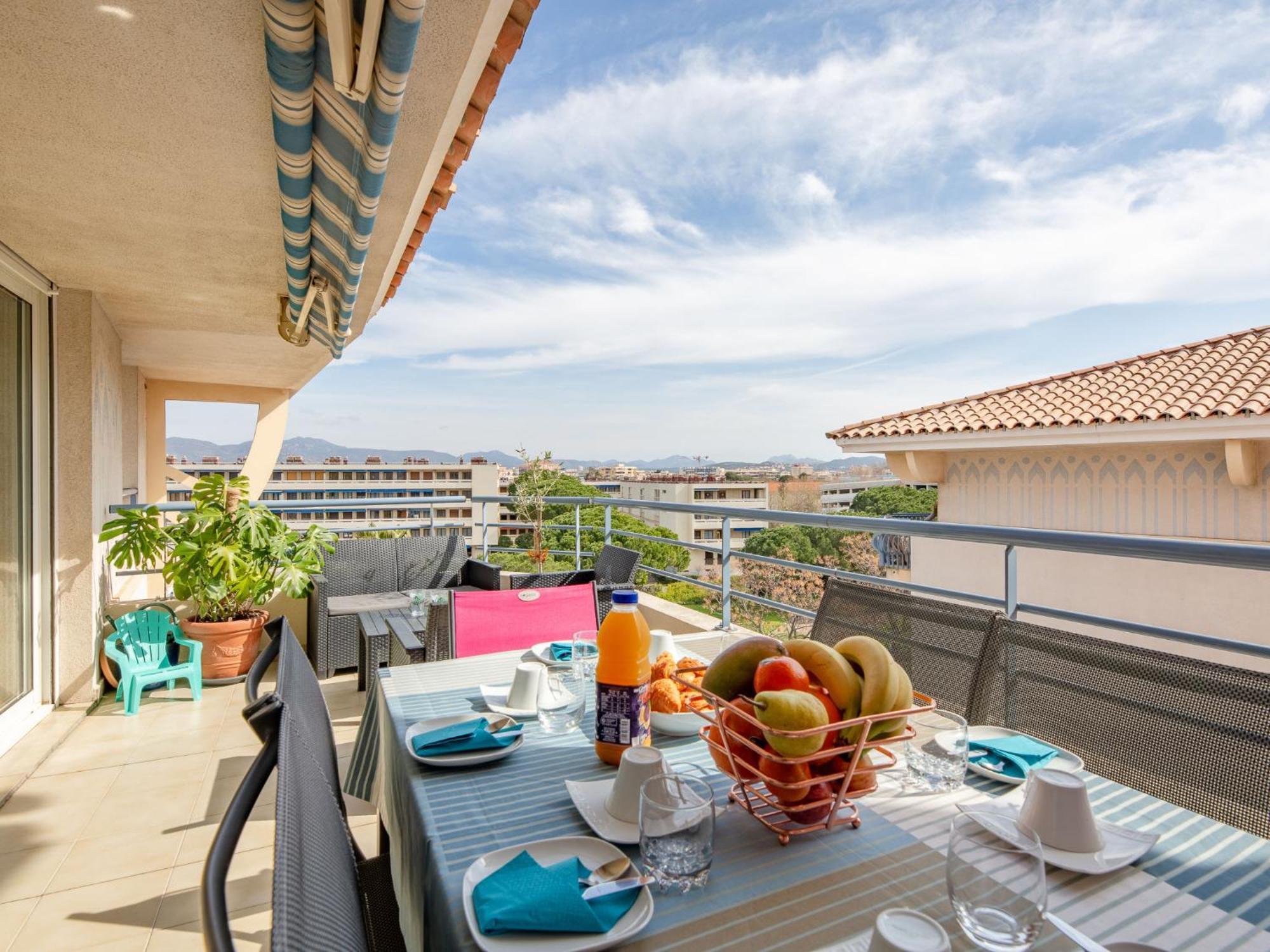 Apartment Royal Marine-2 By Interhome Frejus Exterior photo